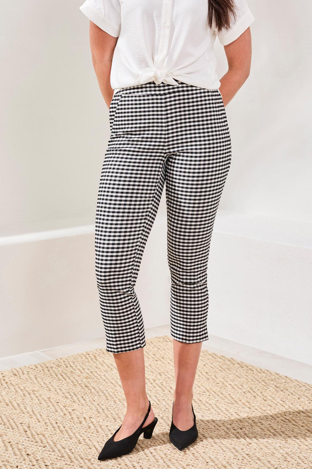 Tribal Pant - Pull-On Check Capri - Black /White – Cloth